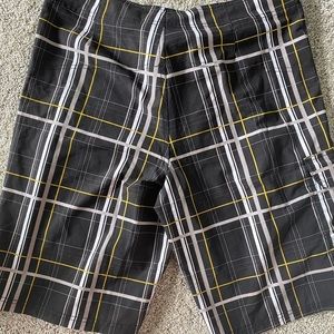 Men’s Boardshorts size 34